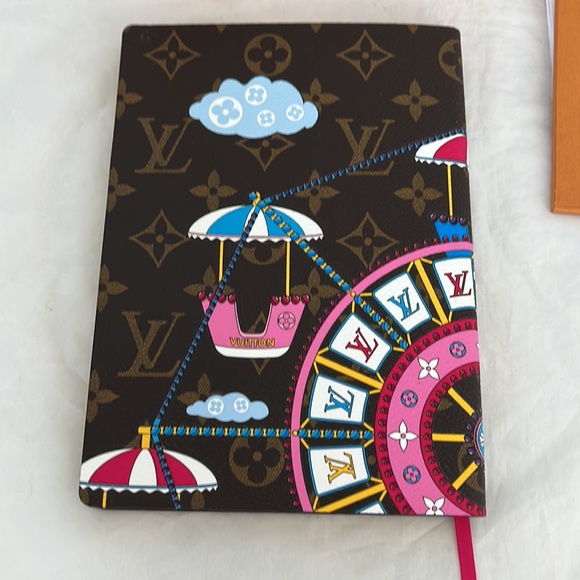 Louis Vuitton Big Wheel Vivienne Clemence notebook - Picture 3 of 15